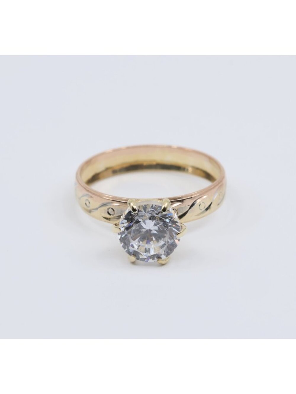Unique 14K Karat Solid Yellow Gold Ladies Solitaire CZ Engagement Ring - Size 7
